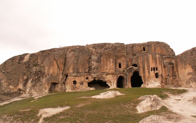 FRİG VADİSİ - AYAZİNİ KÖYÜ