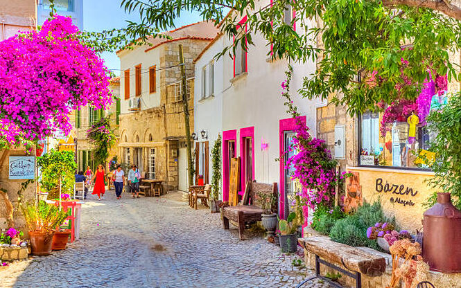 ALAÇATI - ÇEŞME - ILICA TURU